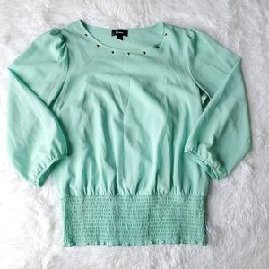 B.wear L seafoam green top w/built in camisole